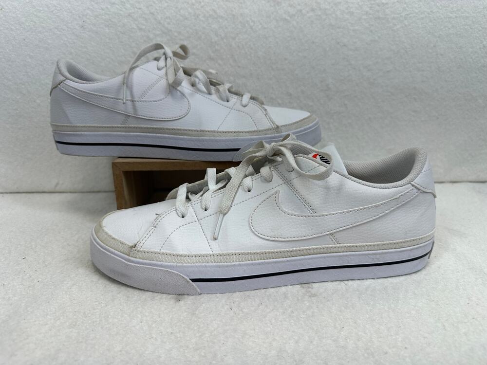Nike Court Legacy Low-Top Sneaker SZ 11.5 NWOT Performance Athleisure